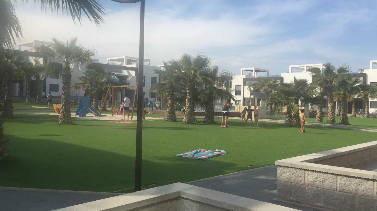 Apartment Oasisbeach La Zenia Orihuela Ngoại thất bức ảnh