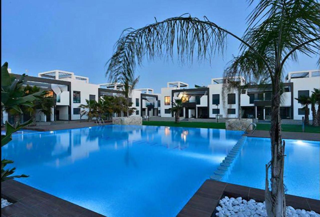 Apartment Oasisbeach La Zenia Orihuela Ngoại thất bức ảnh